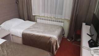 Отель Hotel S Беране Двухместный номер с 1 кроватью или 2 отдельными кроватями-9