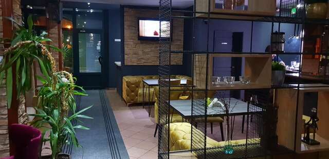 Отель Hotel S Беране-26