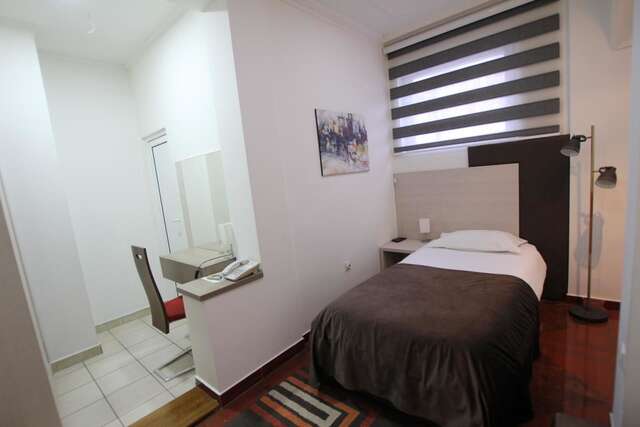 Отель Hotel S Беране-10